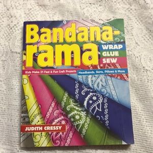 Bandana-rama Crafts Paperback